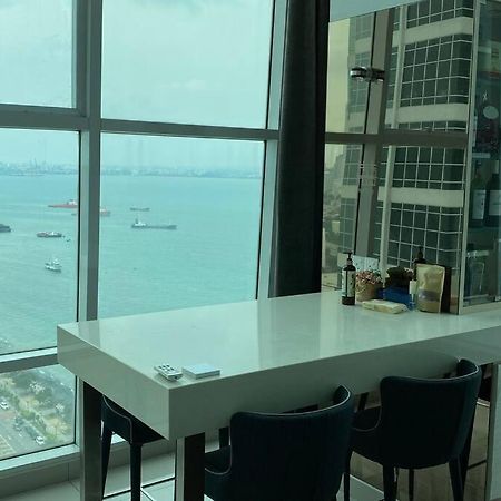 The Maritime Suite @ Panoramic Duplex 海景の家 Jelutong Buitenkant foto