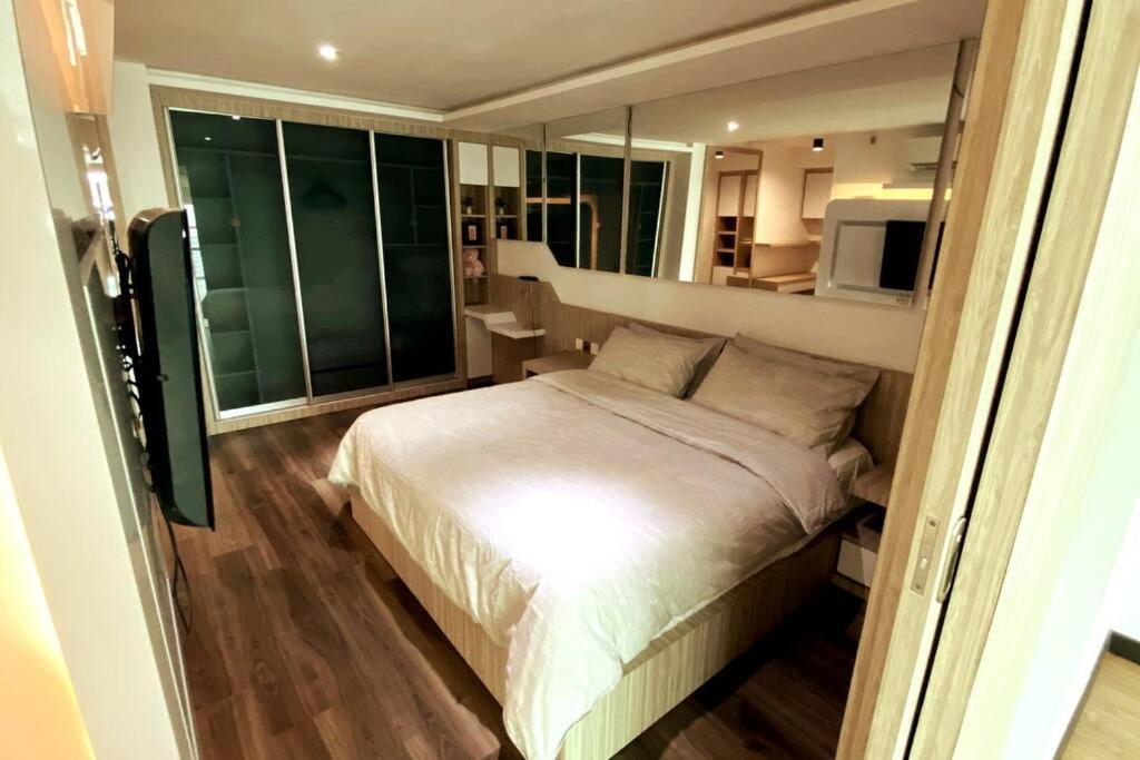 The Maritime Suite @ Panoramic Duplex 海景の家 Jelutong Buitenkant foto