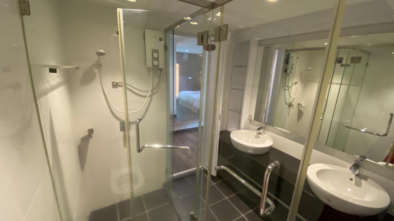 The Maritime Suite @ Panoramic Duplex 海景の家 Jelutong Buitenkant foto